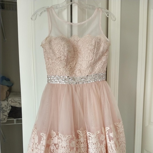Sherri Hill Dresses & Skirts - Beautiful blush formal dress